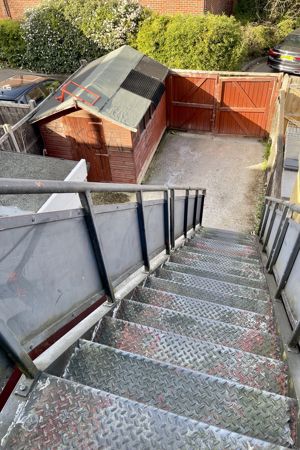 Photo 8- click for photo gallery